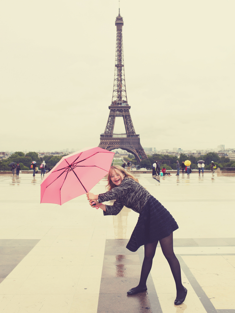 Tamara Röske in Paris - Tour Eiffel