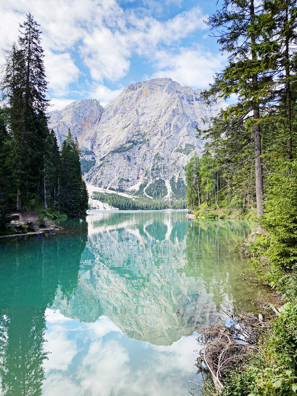 Lago_di_Braies_001